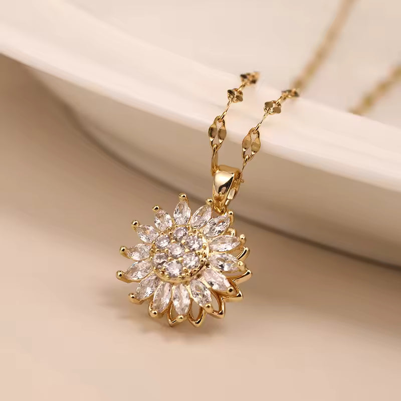 Sunflower Spinner Necklace