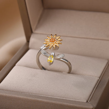 Honey-Bee Spinner Ring