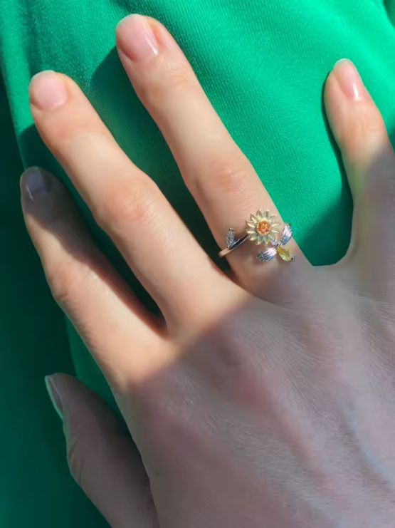 Honey-Bee Spinner Ring